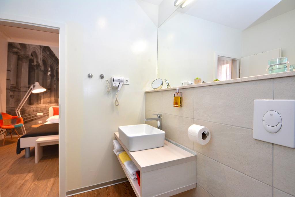 Bonum Rooms Спліт Екстер'єр фото